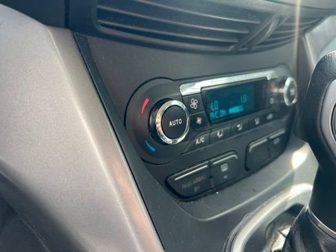 Used 2013 Ford C-MAX SE FWD image 7