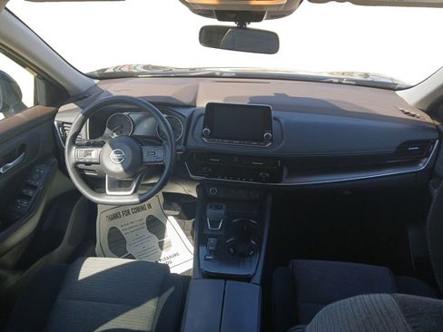 Used 2021 Nissan Rogue SV image 18