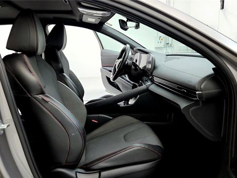 Used 2023 Hyundai Elantra N Line image 17