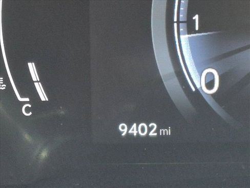 Used 2024 Lexus RX 350 FWD w/ Convenience Package image 4