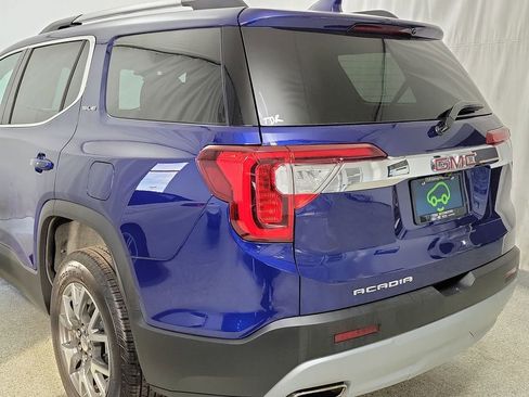 Used 2023 GMC Acadia SLE w/ Driver Convenience Package image 6