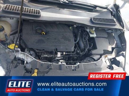 Used 2017 Ford Escape SE image 20