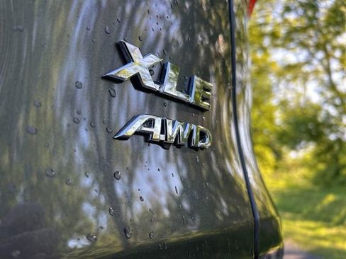 Certified 2025 Toyota RAV4 XLE AWD/4WD image 12