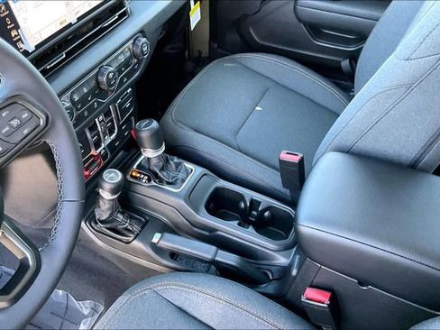 New 2026 Jeep Gladiator Willys image 7