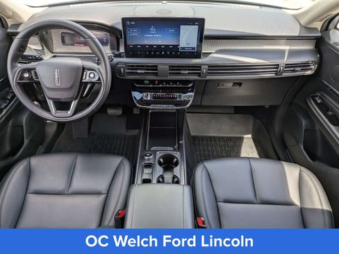 Certified 2026 Lincoln Corsair Premiere FWD image 10