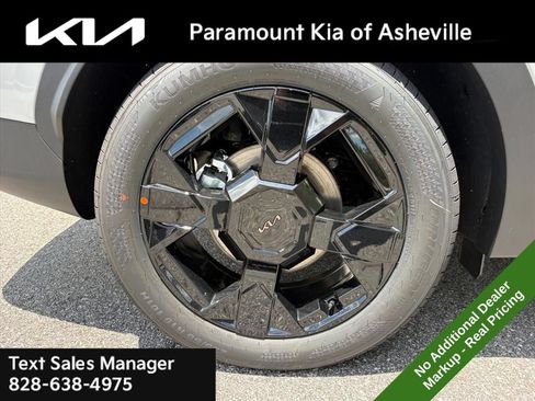 New 2026 Kia Sportage X-Line AWD/4WD image 30