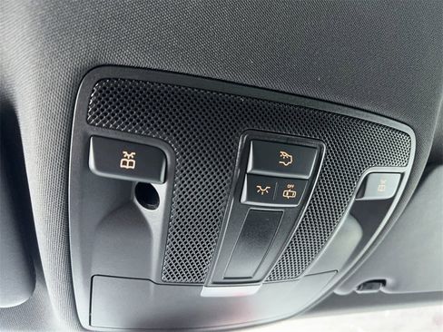 Used 2020 Mercedes-Benz GLA 250 image 33