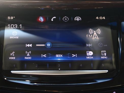 Used 2015 Cadillac Escalade Luxury image 18