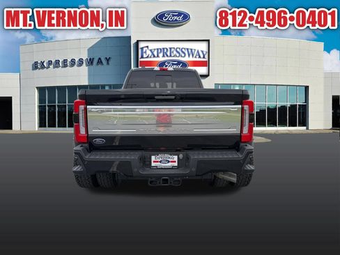Used 2024 Ford F350 Platinum AWD/4WD image 8