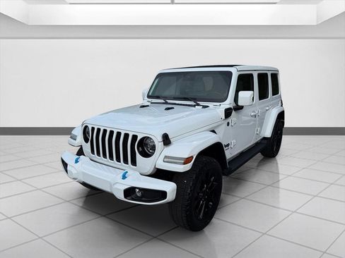 Used 2021 Jeep Wrangler Unlimited Sahara AWD/4WD image 10