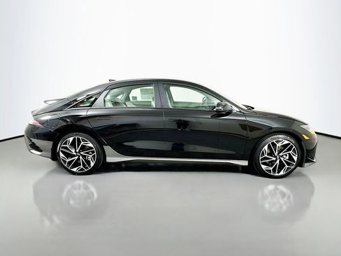 New 2025 Hyundai Ioniq 6 SEL image 4