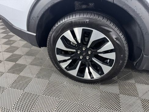 Used 2025 Ford Explorer Platinum w/ LUX Leather Package image 35