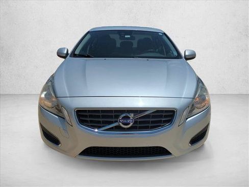 Used 2012 Volvo S60 T5 FWD image 2