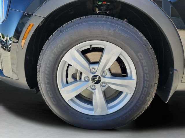 New 2026 Kia Sorento LX FWD image 28