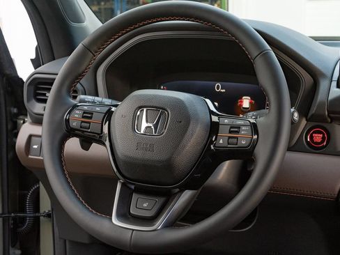 New 2026 Honda Pilot TrailSport image 21
