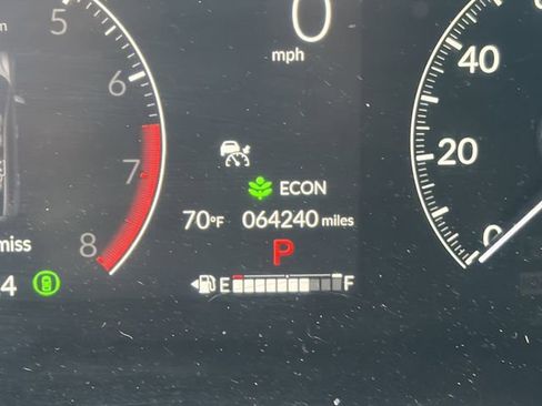 Used 2024 Honda CR-V EX image 7