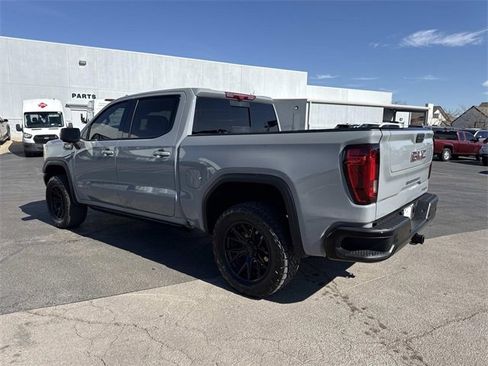 Used 2024 GMC Sierra 1500 AT4X image 2