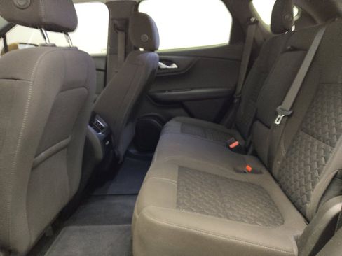 Used 2019 Chevrolet Blazer LT image 18