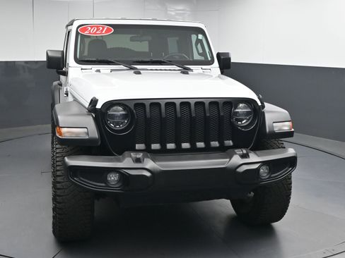 Used 2021 Jeep Wrangler Willys image 2