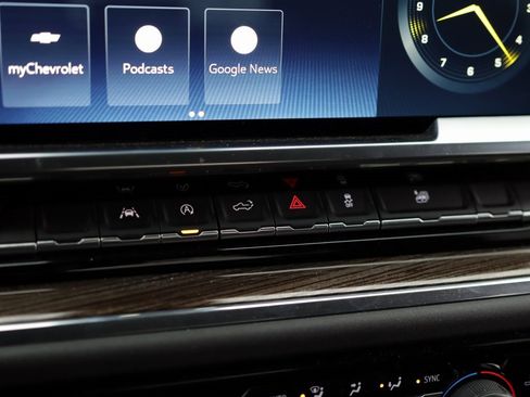 Used 2023 Chevrolet Silverado 1500 LT image 17