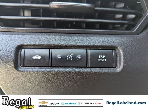 Used 2025 Nissan Altima 2.5 S image 24