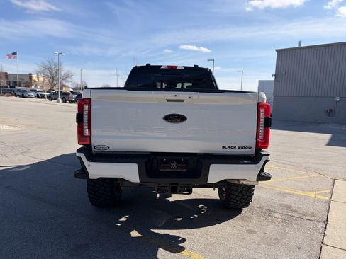 New 2026 Ford F250 Lariat w/ Black Appearance Package AWD/4WD image 7