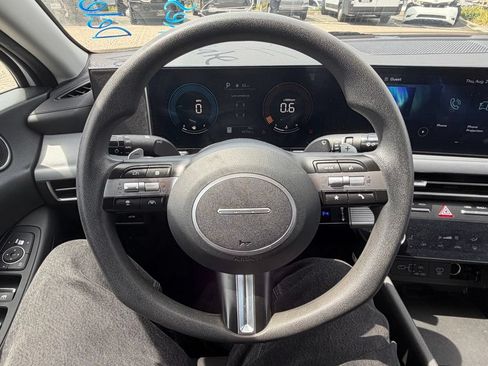 Used 2024 Hyundai Sonata SEL FWD image 6