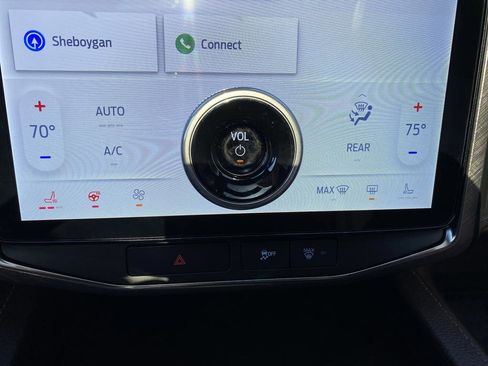 Used 2023 Ford Expedition King Ranch image 24