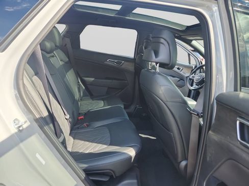 Certified 2025 Kia Sportage X-Pro AWD/4WD image 18