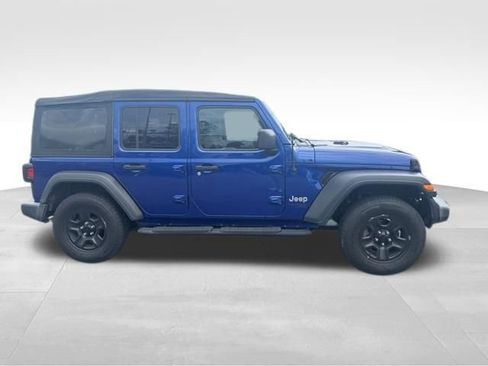 Used 2019 Jeep Wrangler Unlimited Sport AWD/4WD image 8