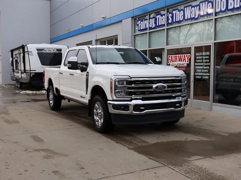 Used 2024 Ford F350 King Ranch w/ Chrome Package image 2