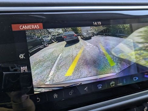 Used 2020 Land Rover Range Rover HSE AWD/4WD image 11