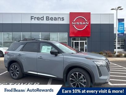 New 2026 Nissan Pathfinder Platinum w/ Cargo Package