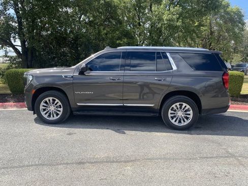Used 2021 GMC Yukon SLT AWD/4WD image 8