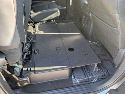 Used 2019 Nissan Titan PRO-4X AWD/4WD image 30