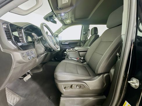 Used 2023 Chevrolet Silverado 1500 LT image 13