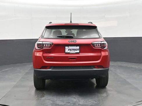 New 2026 Jeep Compass Latitude image 5