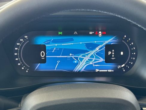 New 2026 Volvo XC40 B5 Plus AWD/4WD image 24