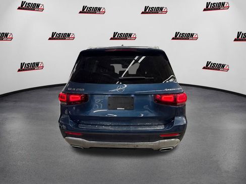 Used 2022 Mercedes-Benz GLB 250 4MATIC image 6