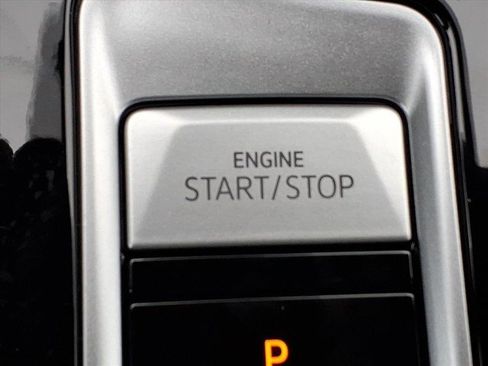 New 2026 Volkswagen Atlas Cross Sport SEL image 20