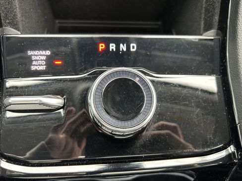 Used 2022 Jeep Grand Cherokee L Limited image 21