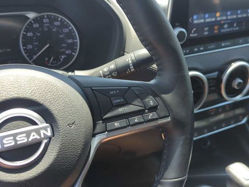 Used 2025 Nissan Sentra SV w/ All-Weather Package FWD image 19