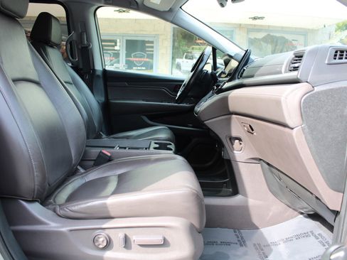 Used 2021 Honda Odyssey EX-L image 7