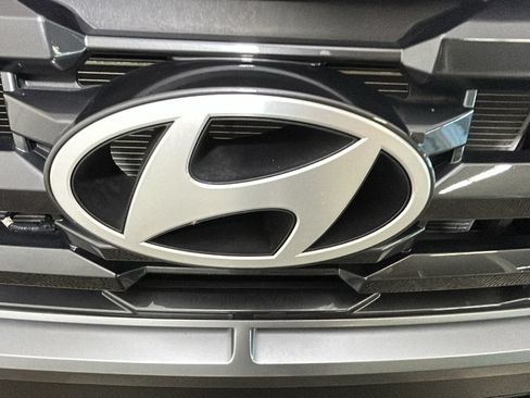 Used 2026 Hyundai Tucson SEL FWD image 8