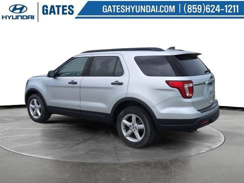 Used 2018 Ford Explorer 4WD image 7