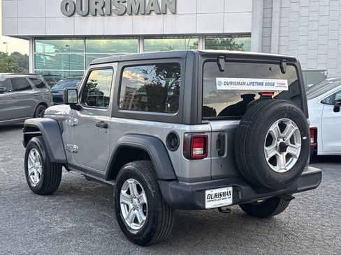 Used 2019 Jeep Wrangler Sport AWD/4WD image 5
