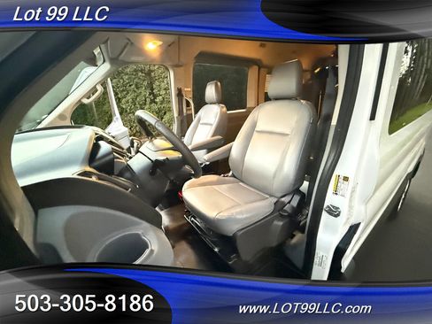 Used 2018 Ford Transit 150 XL image 17