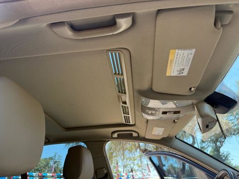 Used 2012 Mercedes-Benz C 300 4MATIC Sedan image 37