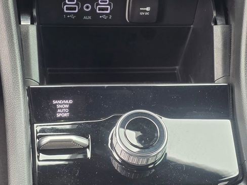 New 2026 Jeep Grand Cherokee L Limited image 19