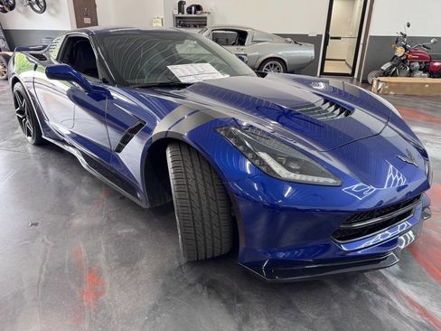 Used 2017 Chevrolet Corvette Stingray Coupe w/ Battery Protection Package RWD image 6